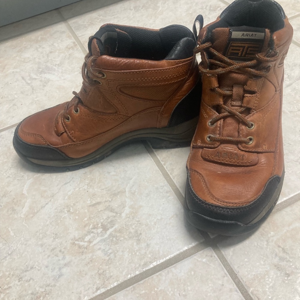 Womens Ariat Boots